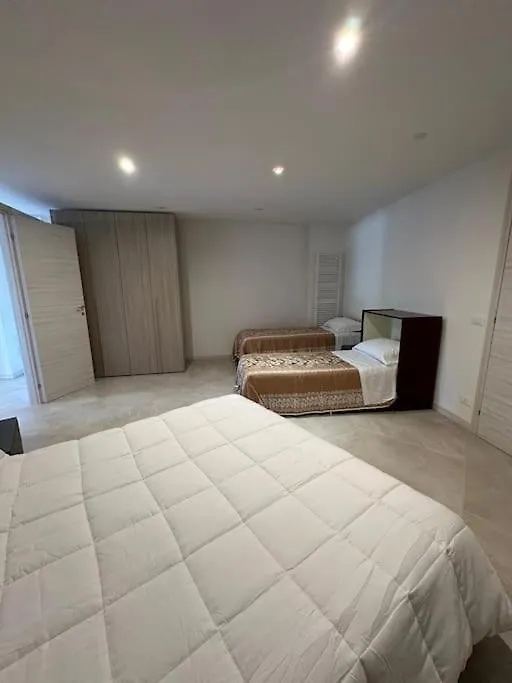 Casa Vacanze Il Glicine Mini Appartamento Altopascio 0*,  Italy